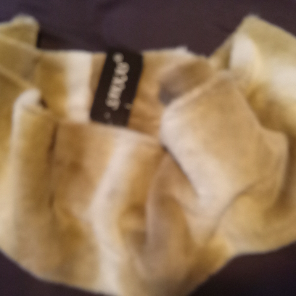 Elegant Beige Faux Fur Scarf